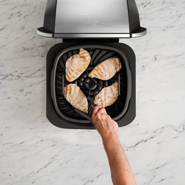 Parrilla interior 6 en 1 y freidora de aire Ninja® EG201