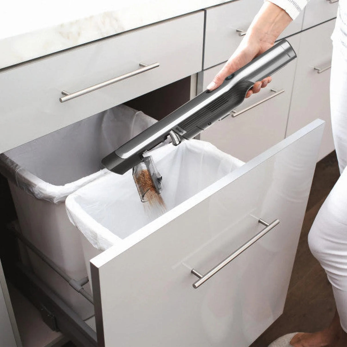 Aspiradora de mano sin cable Shark WV201