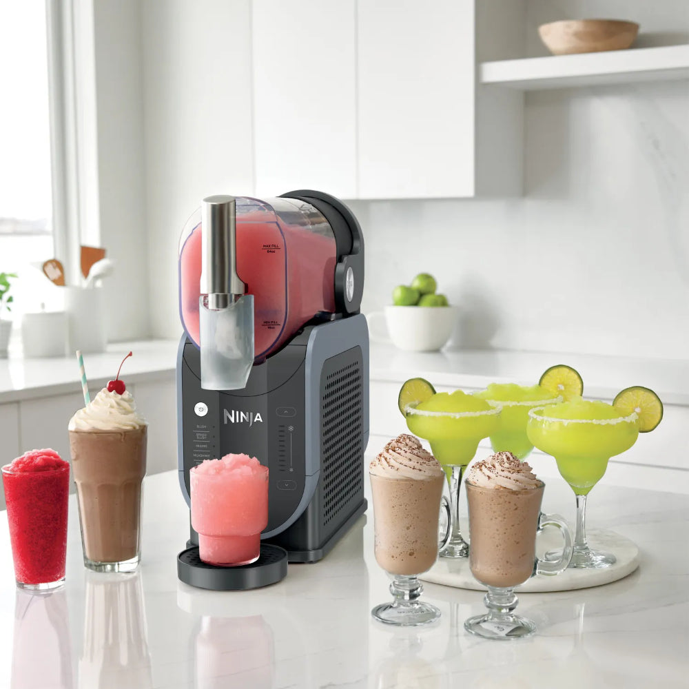 Máquina profesional para preparar bebidas congeladas Ninja SLUSHi